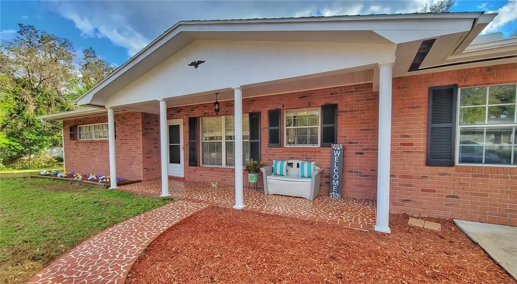 1717 Teasdale Street Inverness FL 34450