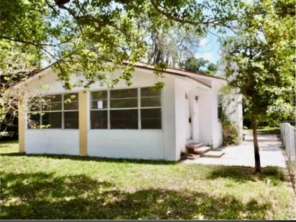 111 S Hudson Street Orlando FL 32835