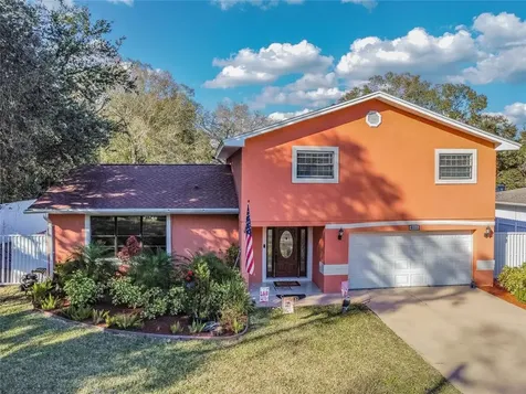 4111 Hudson Way Tampa FL 33618