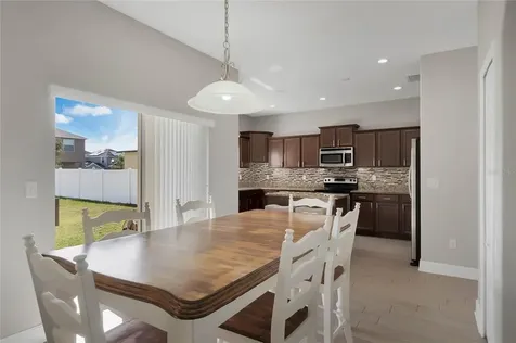 1907 Hailsham Court Orlando FL 32824