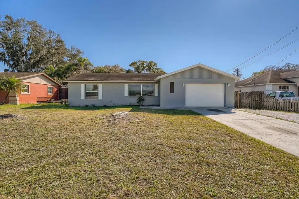 2905 49th Street E Palmetto FL 34221