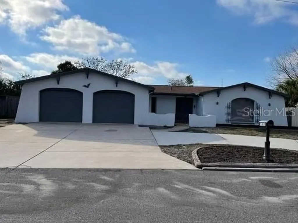 11035 Mckinley Drive Port Richey FL 34668