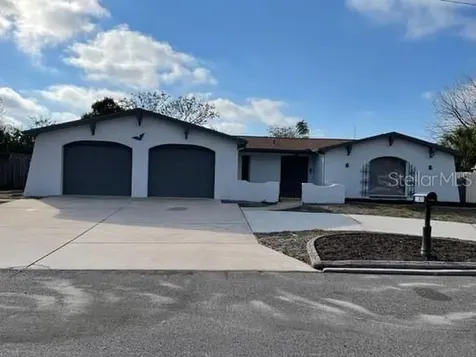 11035 Mckinley Drive Port Richey FL 34668