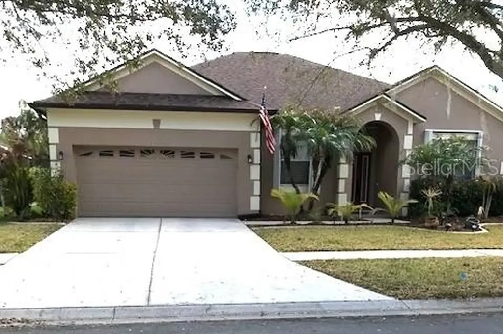 10649 Grand Riviere Drive Tampa FL 33647