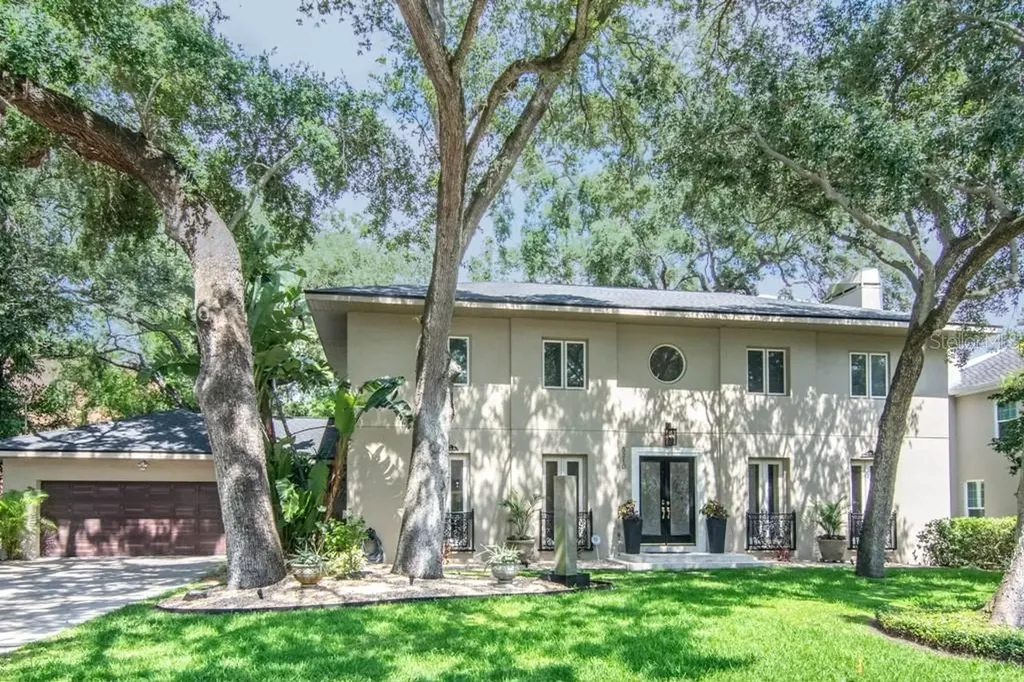 5210 S Crescent Drive Tampa FL 33611