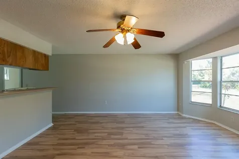 7113 Regina Drive Englewood FL 34224