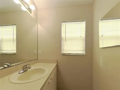 11251 Cocoa Beach Drive Riverview FL 33569