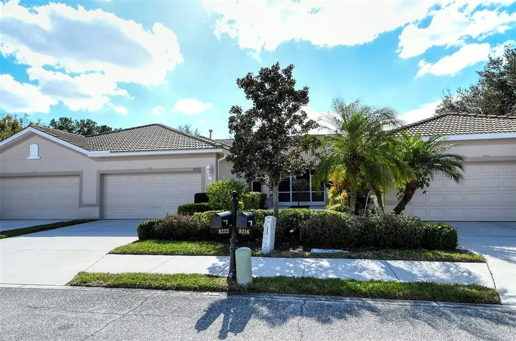 8222 Ashford Falls Court Sarasota FL 34243