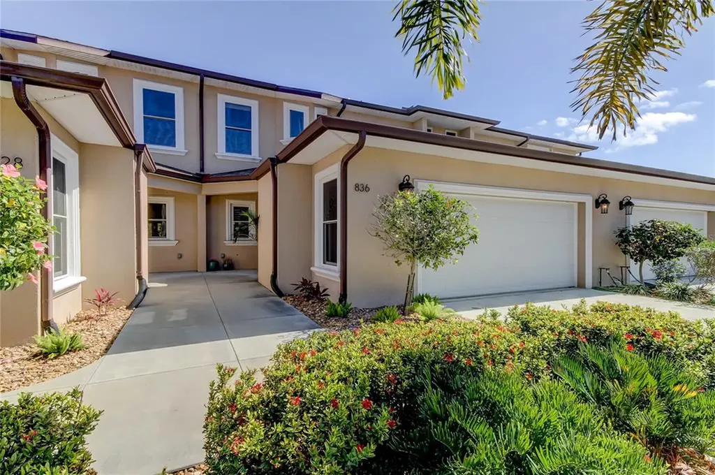 836 Date Palm Lane St Petersburg FL 33707