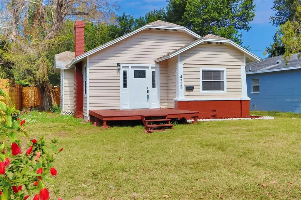 4725 3rd Avenue S St Petersburg FL 33711