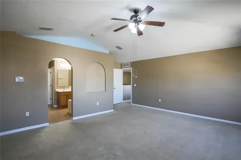 7802 Sloewood Drive Leesburg FL 34748