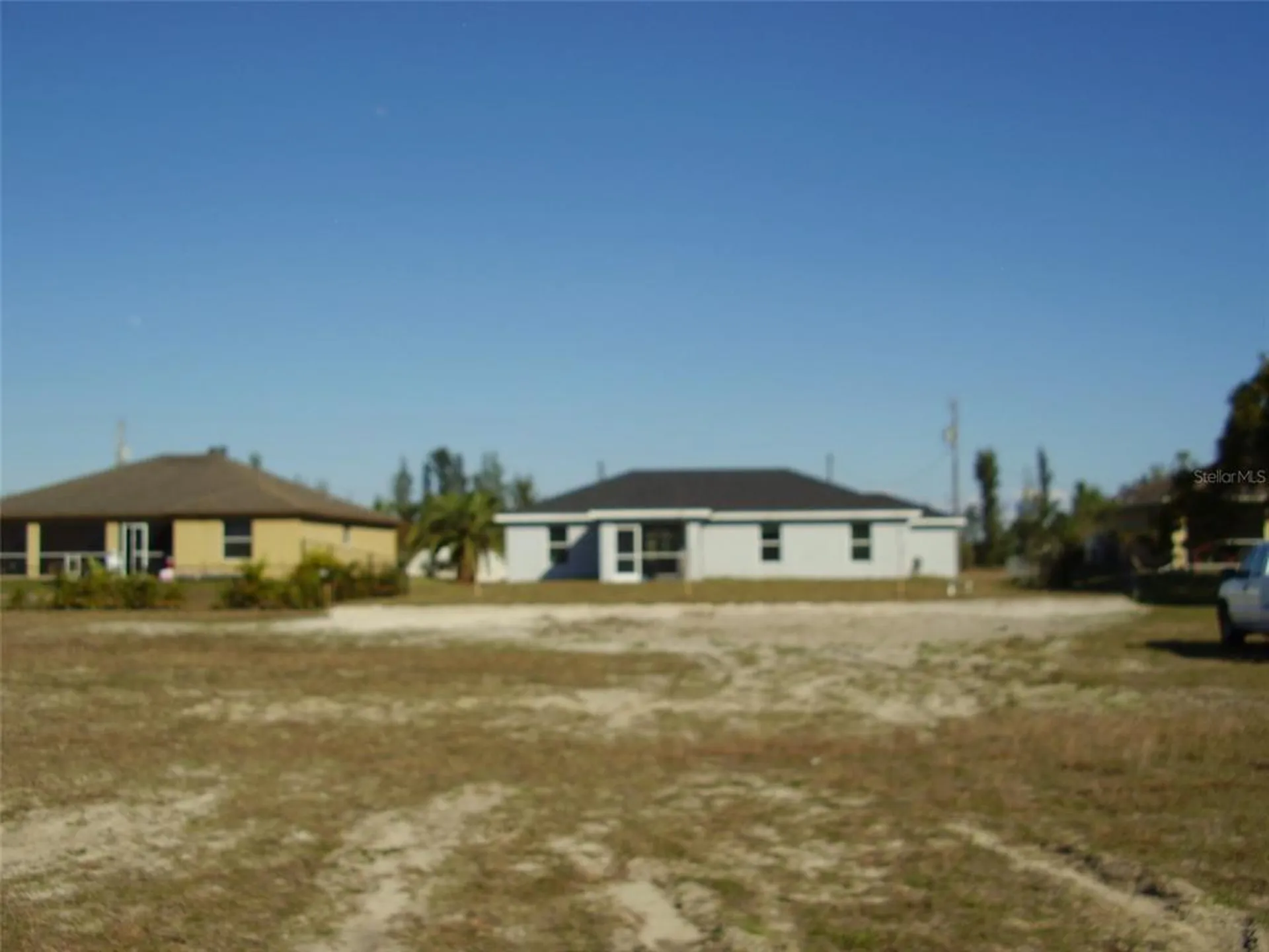 3527 E Gator Circle Cape Coral FL 33909