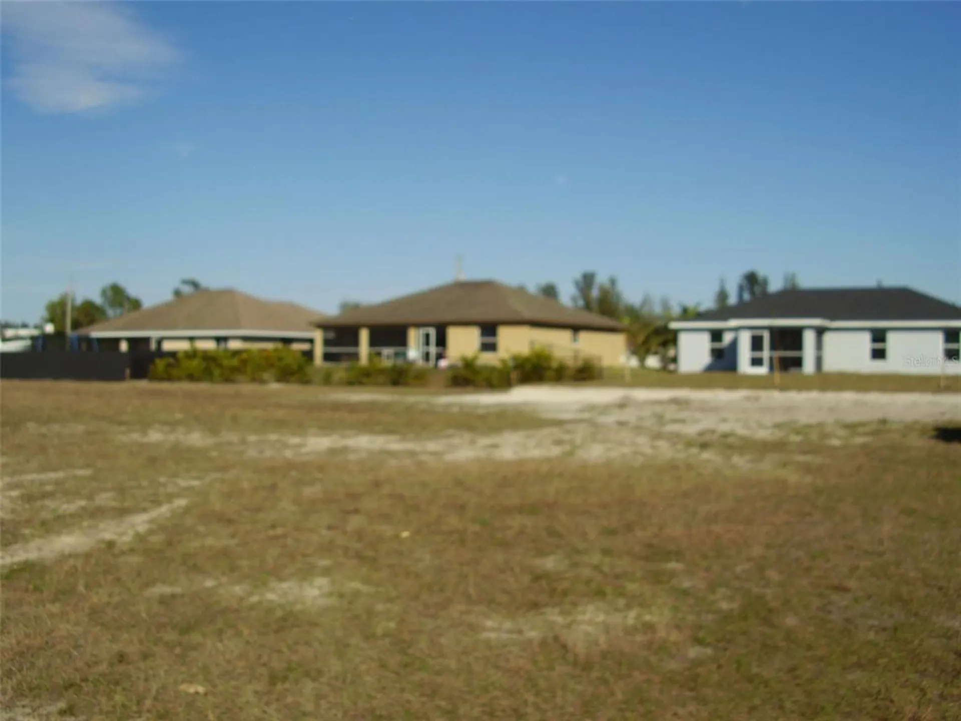3527 E Gator Circle Cape Coral FL 33909
