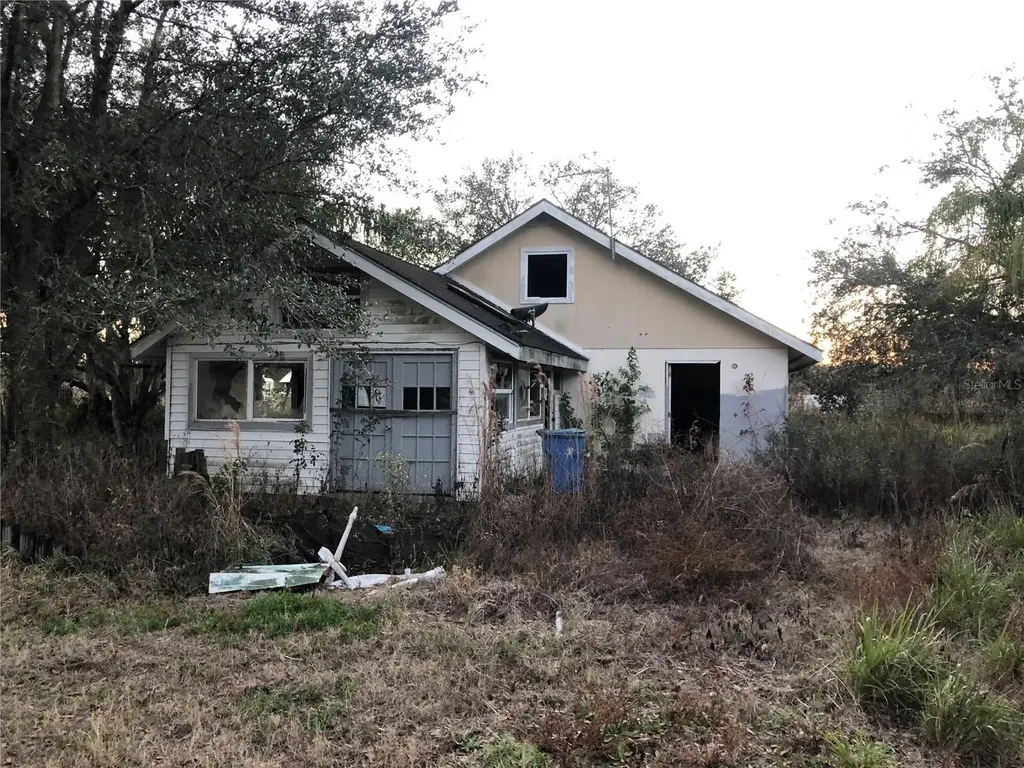 7335 Loghouse Road Plant City FL 33565
