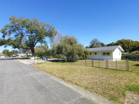 2015 Hope Lane Deland FL 32720