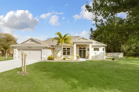 2261 Iowa Street Melbourne FL 32904