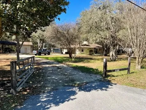 2780 S Bolton Avenue Homosassa FL 34448