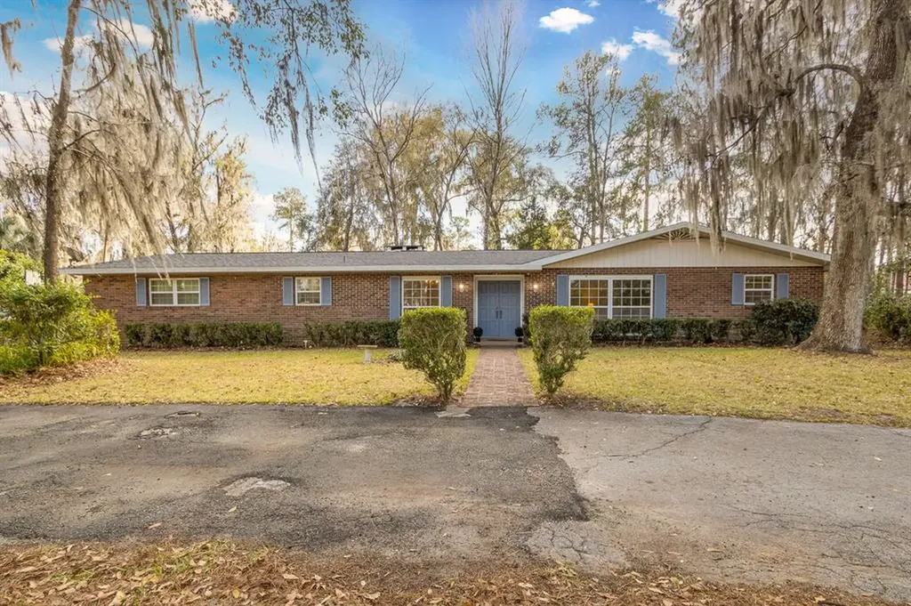 9205 NW 9th Avenue Gainesville FL 32606