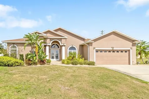 2225 Couples Drive Lakeland FL 33813