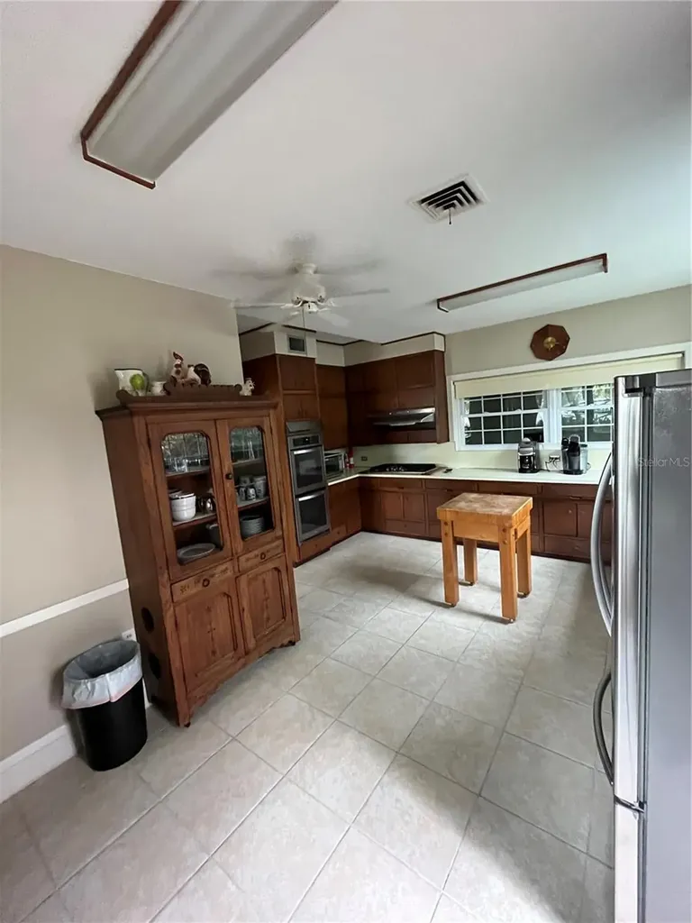 1200 W Lake Otis Drive SE Winter Haven FL 33880