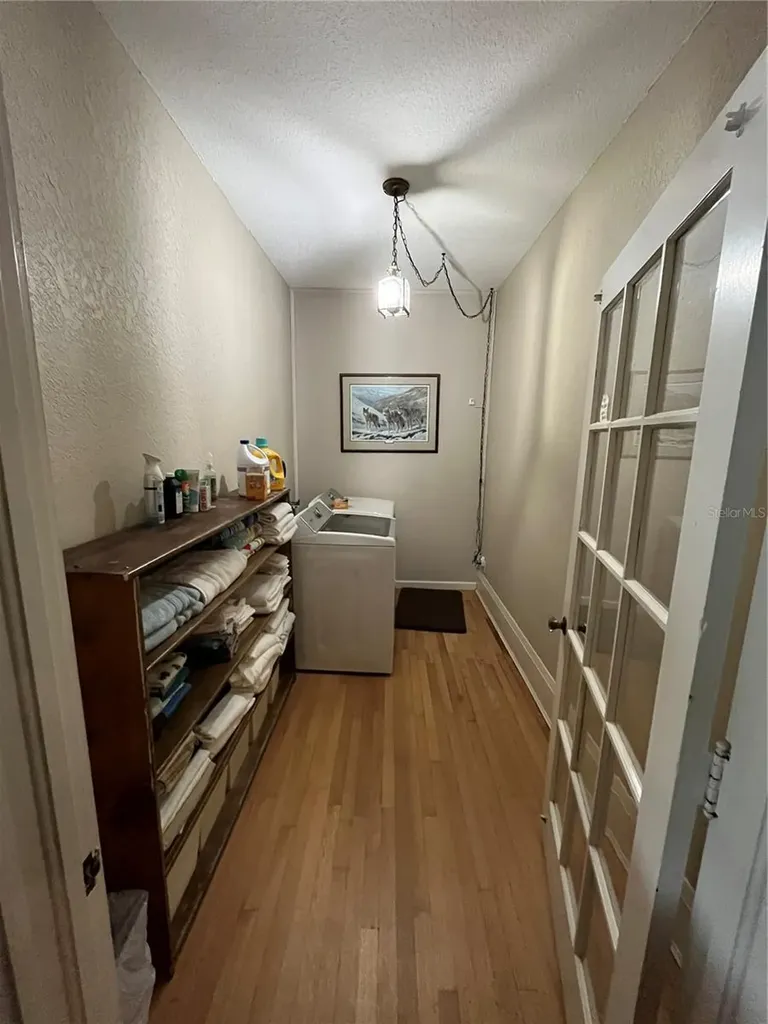 1200 W Lake Otis Drive SE Winter Haven FL 33880