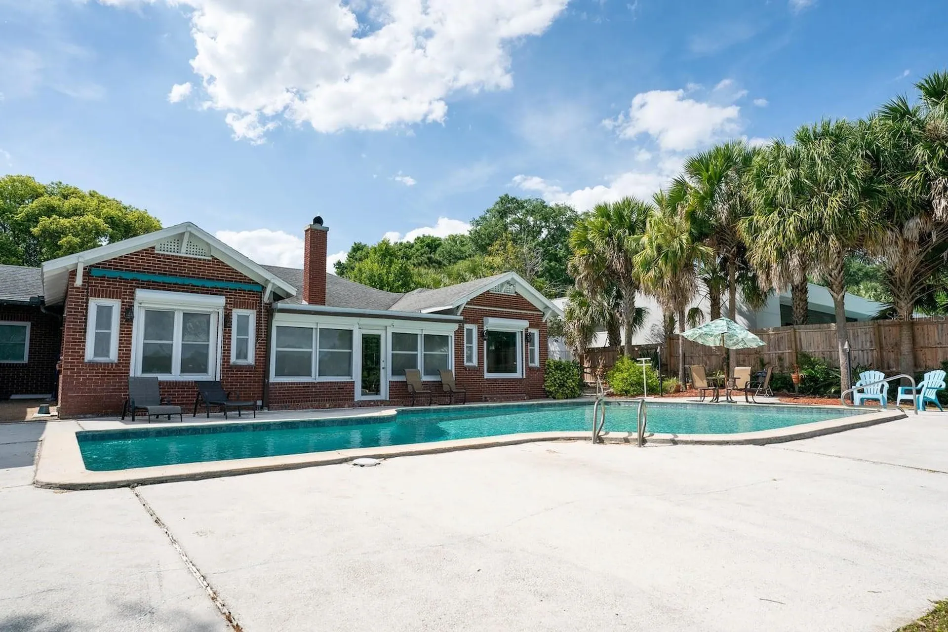 1200 W Lake Otis Drive SE Winter Haven FL 33880