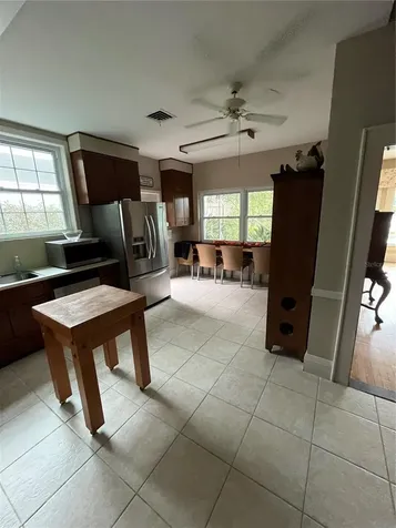 1200 W Lake Otis Drive SE Winter Haven FL 33880