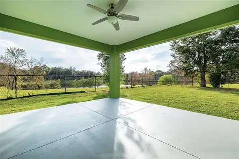 10306 N Myrtle Street Tampa FL 33617