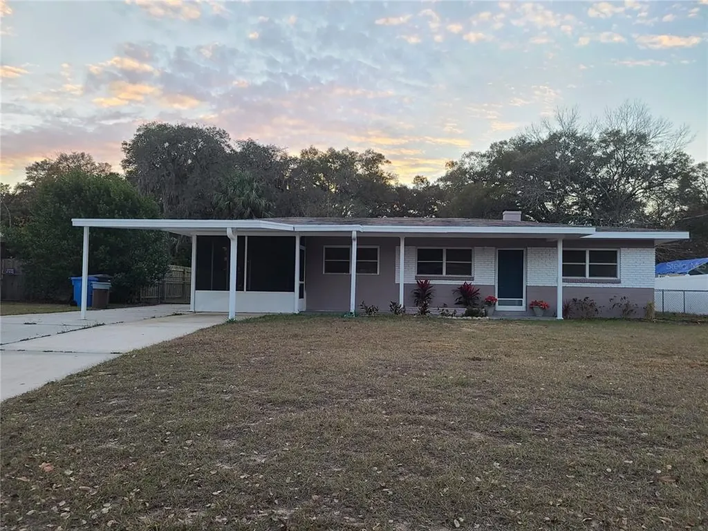 1110 W Camellia Drive Brandon FL 33510