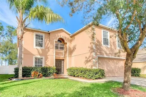 221 Tres Reyes Lane Groveland FL 34736