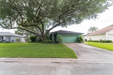 504 Montgomery Place Winter Haven FL 33884