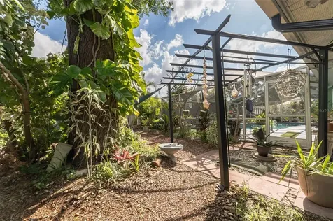 504 Montgomery Place Winter Haven FL 33884