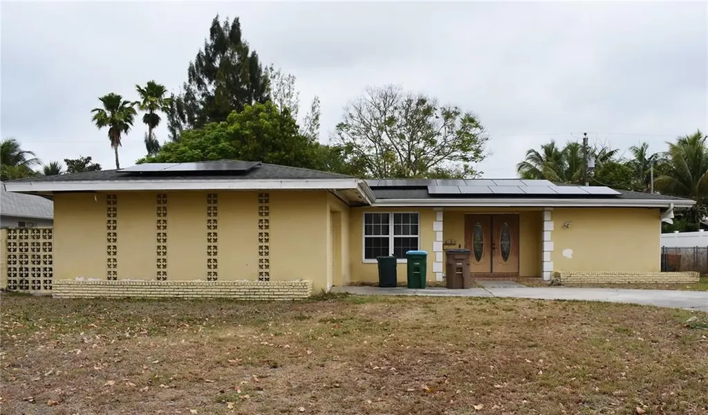 1419 Shelby Parkway Cape Coral FL 33904