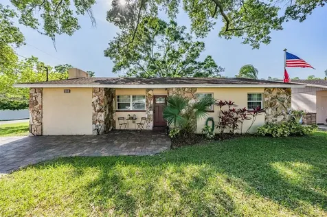 8008 N Newport Avenue Tampa FL 33604