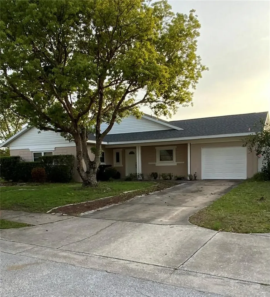8470 Barnstable Place Orlando FL 32827