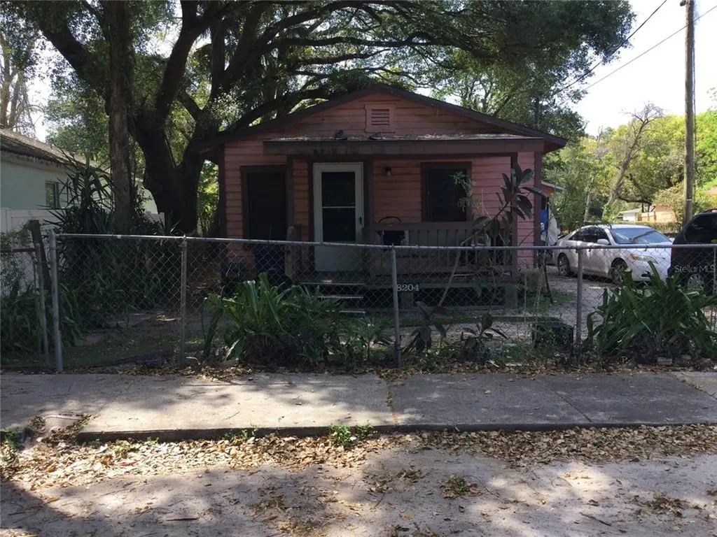 8204 N 14th Street Tampa FL 33604