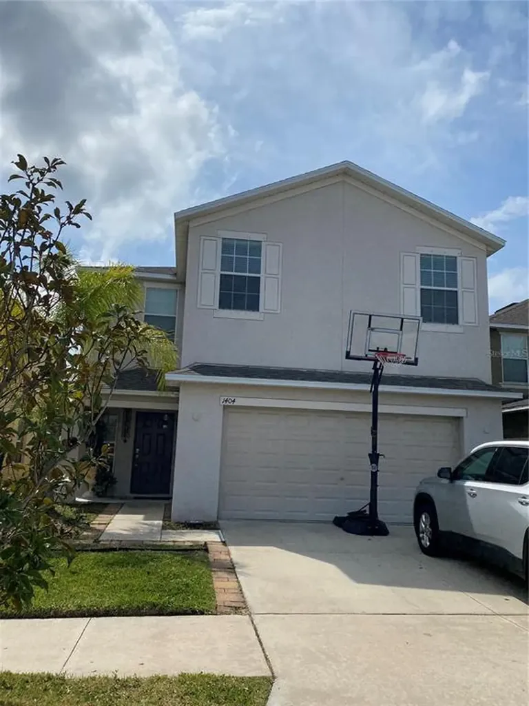 1404 Trailwater Street Ruskin FL 33570