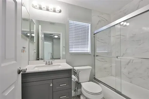 7950 Carriage Pointe Drive Gibsonton FL 33534
