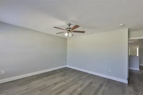 7950 Carriage Pointe Drive Gibsonton FL 33534