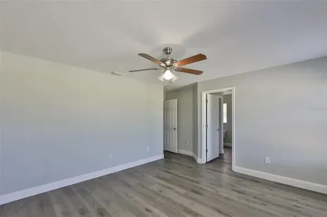 7950 Carriage Pointe Drive Gibsonton FL 33534