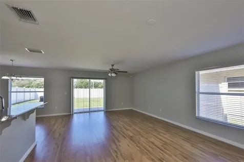 7950 Carriage Pointe Drive Gibsonton FL 33534
