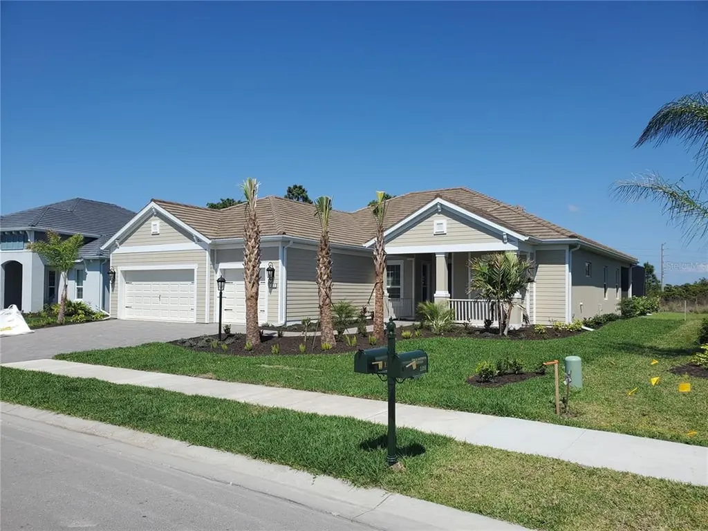 113 N Cayman Isles Boulevard Englewood FL 34223