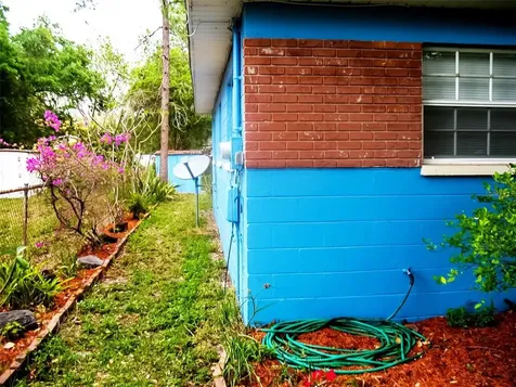 3813 W Elmwood Terrace Tampa FL 33616