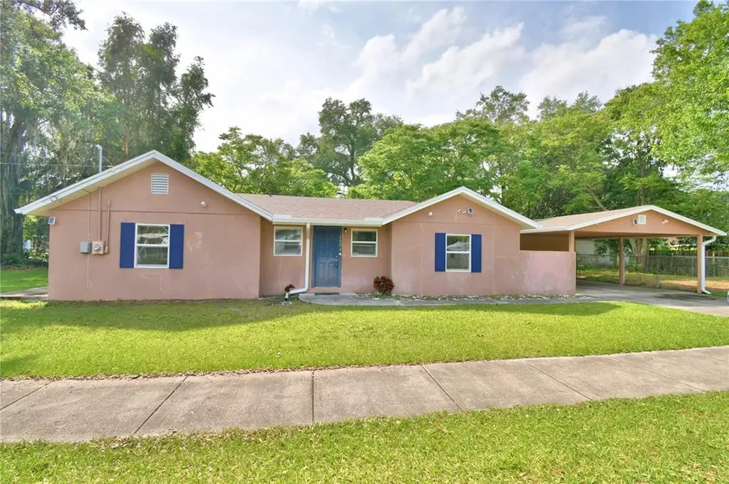 3001 Avenue S NW Winter Haven FL 33881