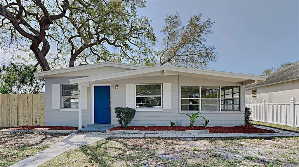 4508 16th Avenue S St Petersburg FL 33711