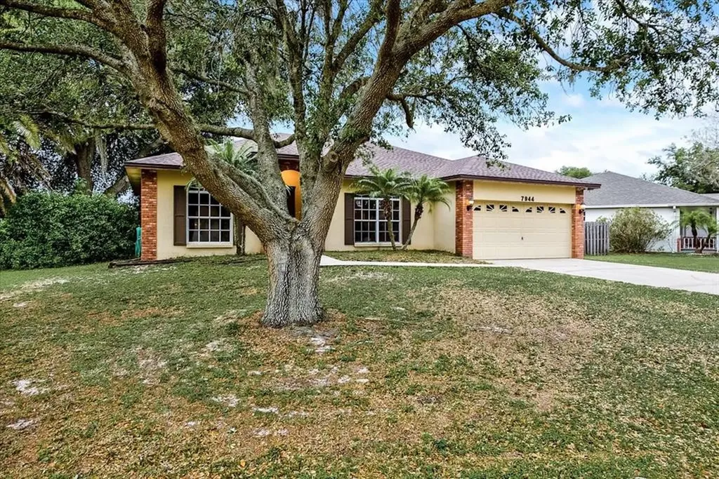 7944 Benjamin Drive Lakeland FL 33810
