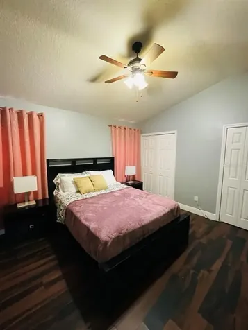 4718 Whispering Wind Avenue Tampa FL 33614
