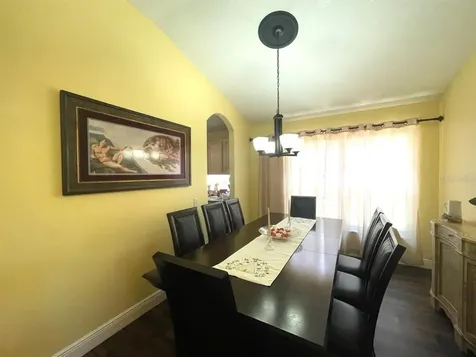 4718 Whispering Wind Avenue Tampa FL 33614