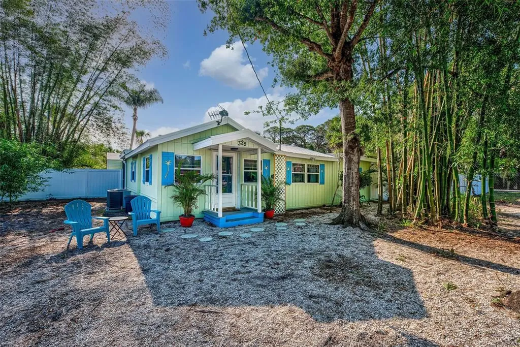 325 Old Englewood Road Englewood FL 34223
