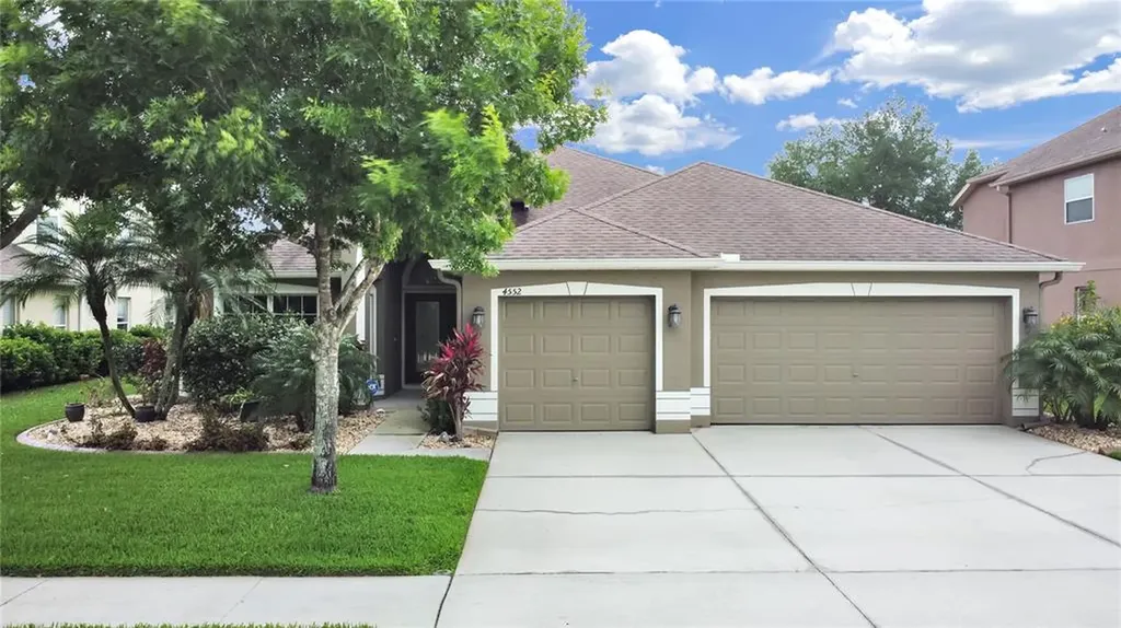 4552 Pointe O Woods Drive Wesley Chapel FL 33543